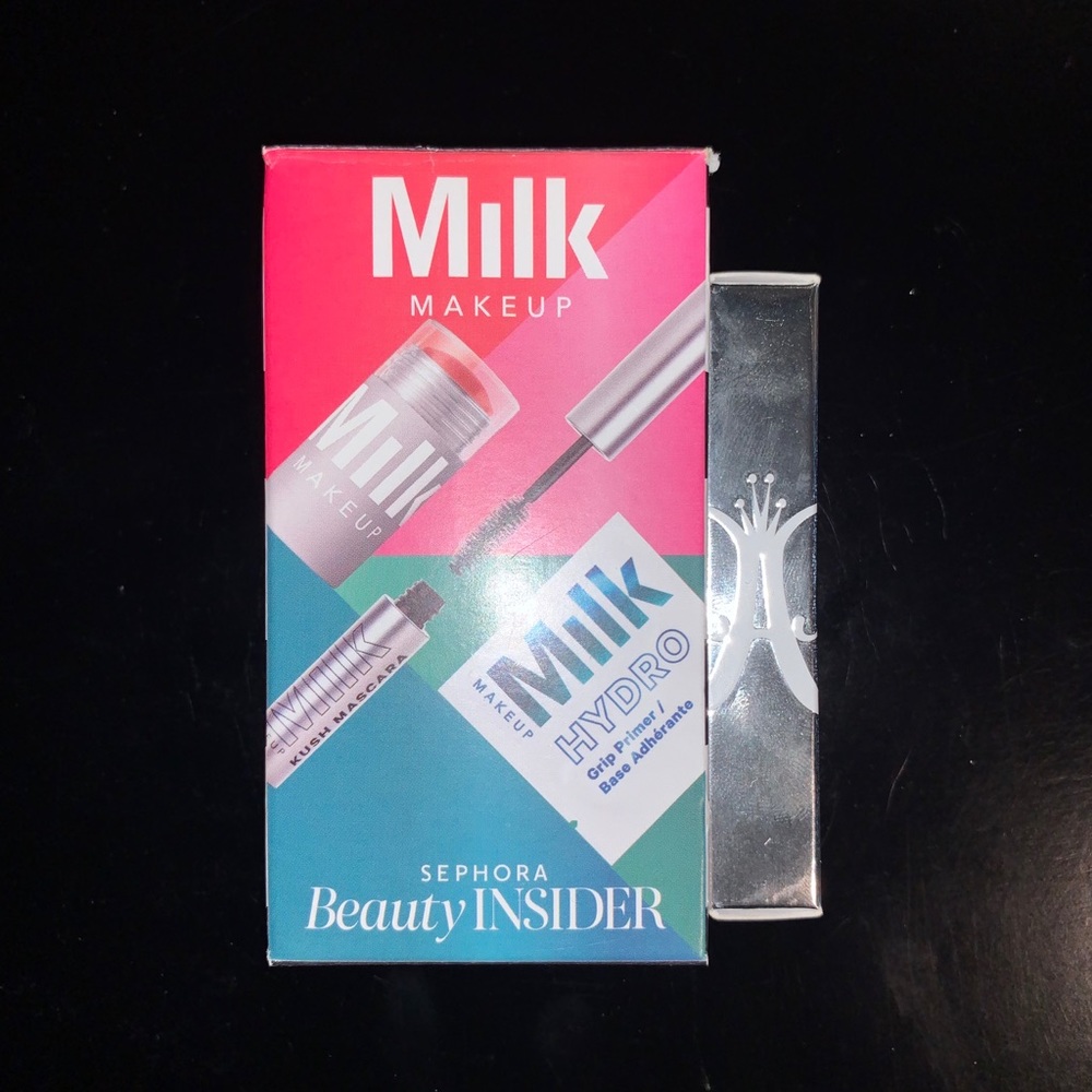 Mini makeup bundle *NEVER USED*